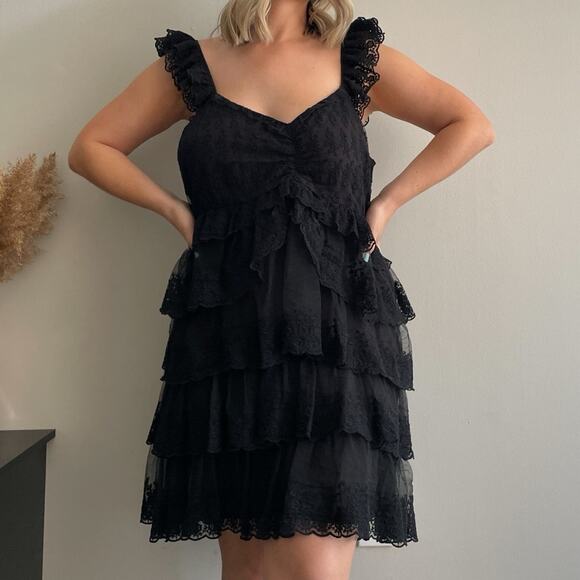 HAT-A-TUDE Black Layered Chiffon Derby Hat Wire Trim with 